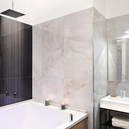 Main - Duomo Penzion Neapol