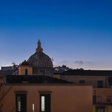 Main - Duomo 4* נאפולי